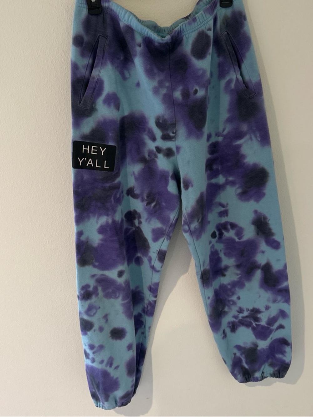 Addison Rae Hey y’all Tie-Dye Jogger Sweatpants - Blue & Purple